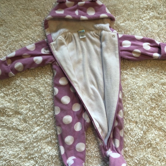 Healthtex 3/6M snowsuit purple/white zip up - Picture 6 of 9